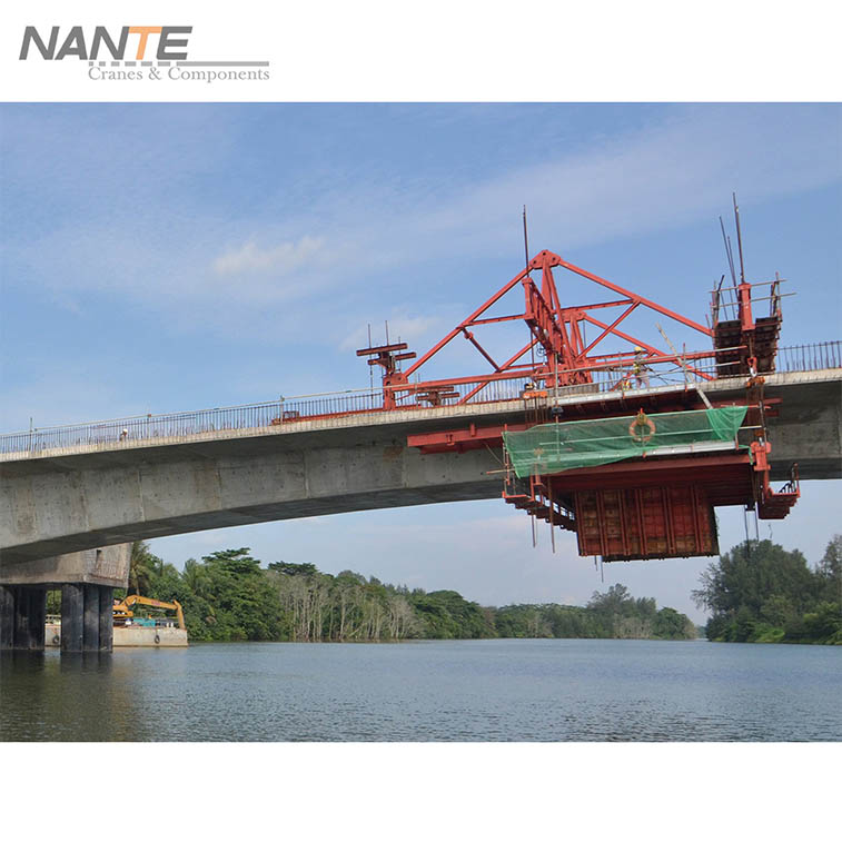 Nante's trigonometric form traveler can build bridge effectively.